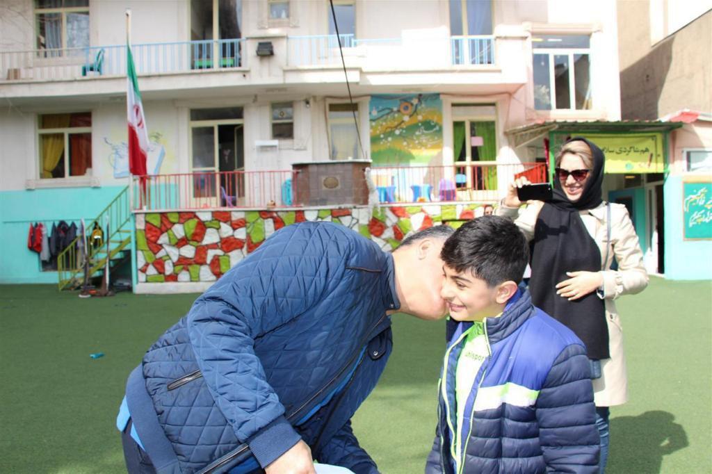 پسران امروز پدران سازنده فردا پسران امروز پدران سازنده فردا