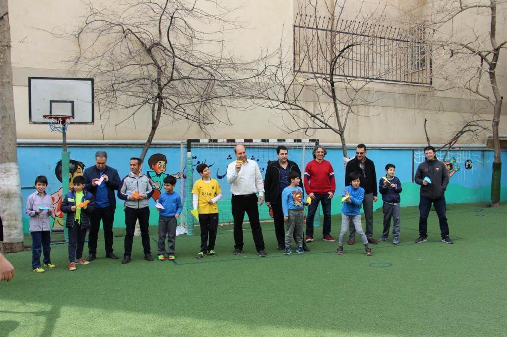 پسران امروز پدران سازنده فردا پسران امروز پدران سازنده فردا