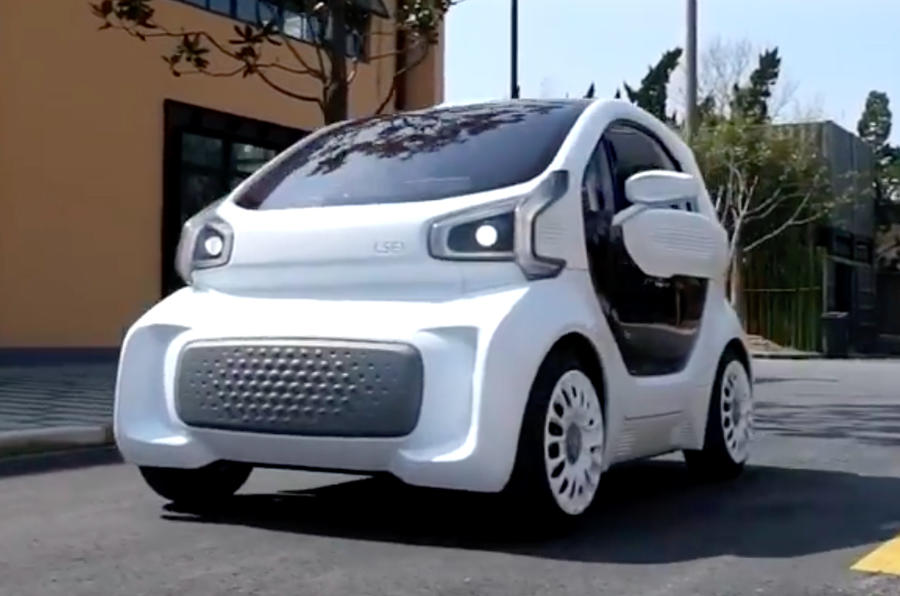 در نمایشگاه پکن چه می‌گذرد