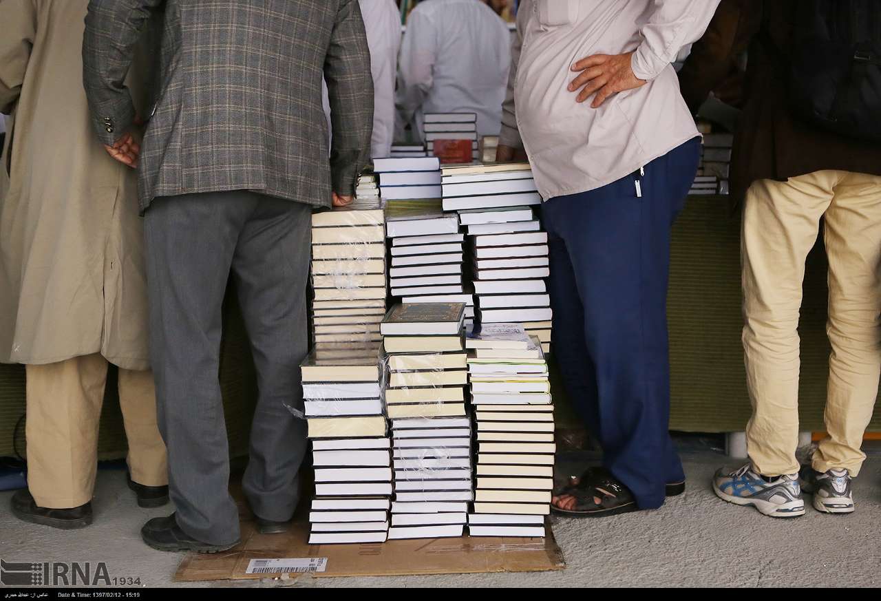 با الگوی پیام رسان داخلی، صدور مجوز کتاب و مطبوعات لغو شود با الگوی پیام رسان داخلی، صدور مجوز کتاب و مطبوعات لغو شود