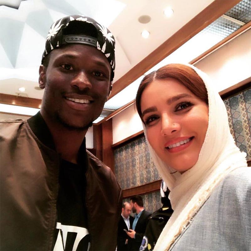 خانم بازیگر با ستاره استقلال (عکس)