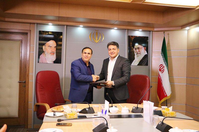 تفاهم نامه همکاری بین شرکت فروشگاههای زنجیره ای رفاه و ستاد فناوری نانو امضا شد تفاهم نامه همکاری بین شرکت فروشگاههای زنجیره ای رفاه و ستاد فناوری نانو امضا شد