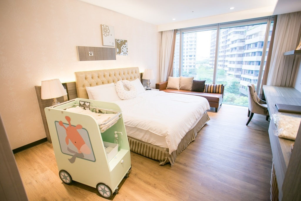 راه حل جالب چینی ها برای درمان افسردگی مادران جدید