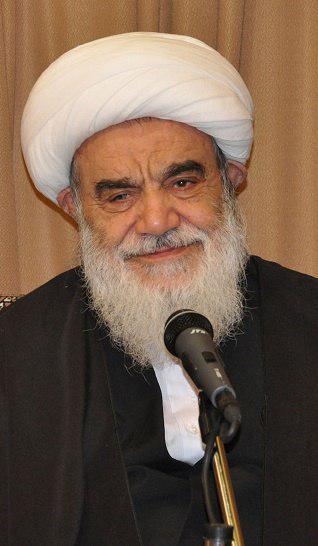 رئیس حوزه علمیه اصفهان: نگاه شهوتآمیز موجب ضعف چشم میشود/ علامت عفت خانم، چادر است رئیس حوزه علمیه اصفهان: نگاه شهوتآمیز موجب ضعف چشم میشود/ علامت عفت خانم، چادر است