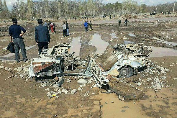 جغرافیای ایران، آبستن مخاطره های گوناگون است/راهکارهای نحوه مواجهه با زلزله، سیلاب و خشکسالی/در انتشار اخبار، فقط خشم طبیعت را نشان ندهیم جغرافیای ایران، آبستن مخاطره های گوناگون است/راهکارهای نحوه مواجهه با زلزله، سیلاب و خشکسالی/در انتشار اخبار، فقط خشم طبیعت را نشان ندهیم