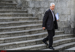 وزیر علوم درباره دانشجویان ستاره دار: جز پرونده مجید دری مورد دیگری نمانده که وزارت علوم پیگیری نکرده باشد