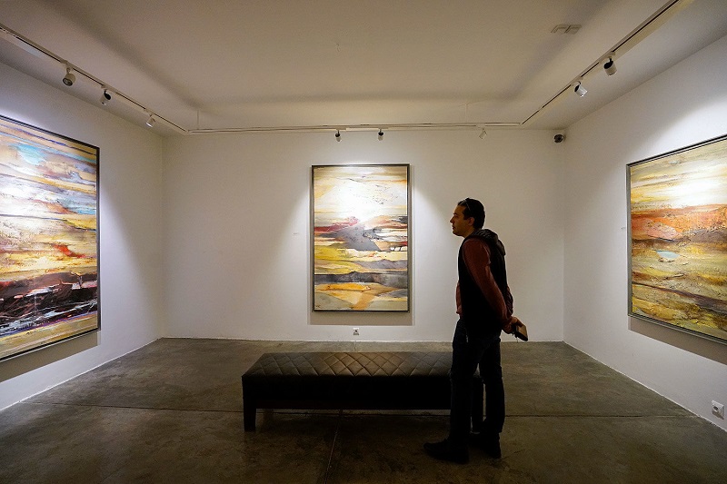 نمایشگاه گروهی «نقاشی و نقاشی خط» رویش در گالری ملت