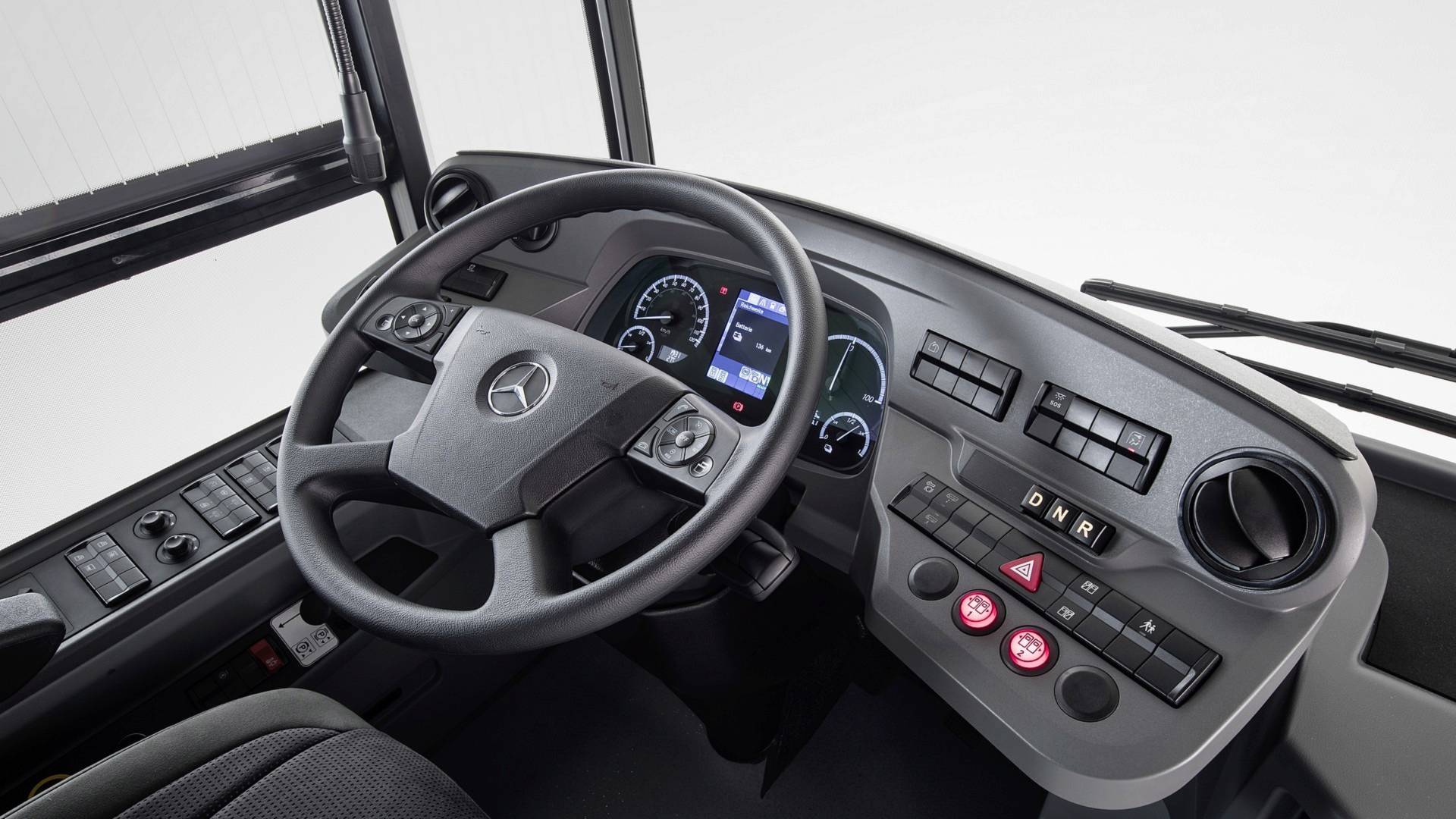 ئی‌سیتارو، اتوبوس الکتریکی بنز