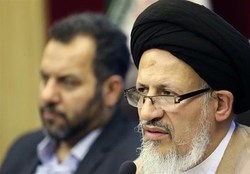 دبیرکل جبهه فرهنگی حجاب: دشمن تلاش می‌کند با حجاب زنان ایرانی مبارزه کند/  به بهانه فوتبال زنان و دختران به رقص و و پایکوبی پرداختند