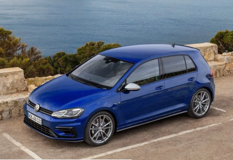 تند و خشن/ پرشتابترین هاچبکهای داغ بازار تند و خشن/ پرشتابترین هاچبکهای داغ بازار