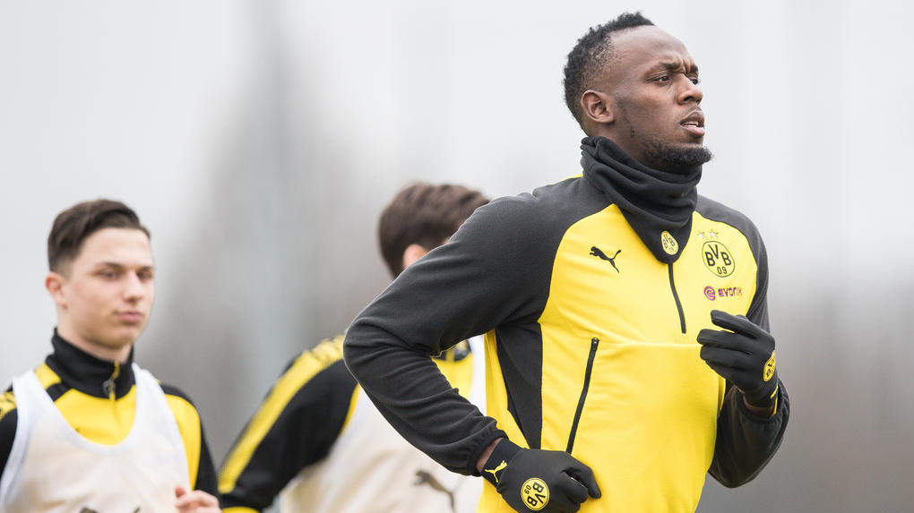 سریع‌ترین مرد جهان فوتبالیست می‌شود؟! (+عکس)