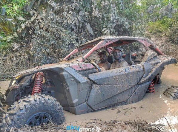 تعطیلات جالب زننده گل به ایران در جام جهانی (+عکس) تعطیلات جالب زننده گل به ایران در جام جهانی (+عکس)