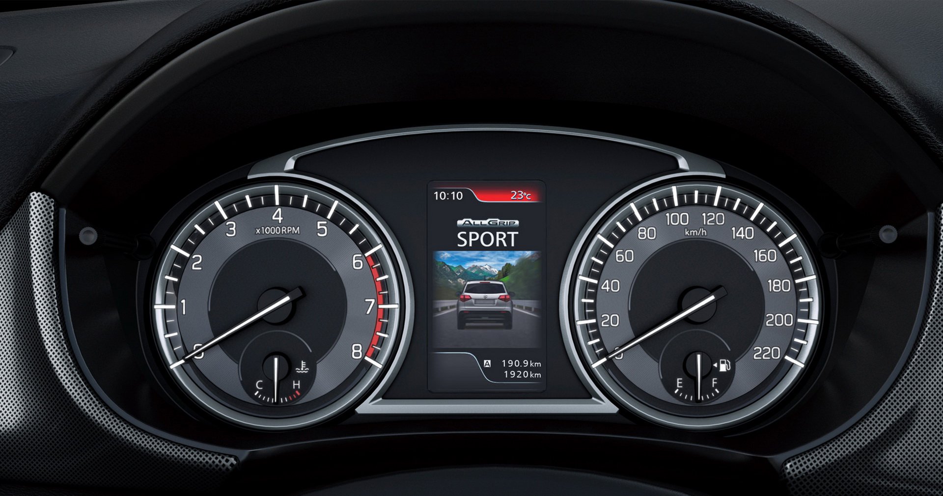 دو موتور توربوشارژ و یک جراحی بینی در ویتارای 2019 دو موتور توربوشارژ و یک جراحی بینی در ویتارای 2019