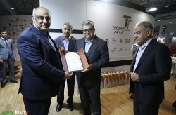 تقدیر از غرفه های برتر دهمین نمایشگاه بازار سفر کیش
