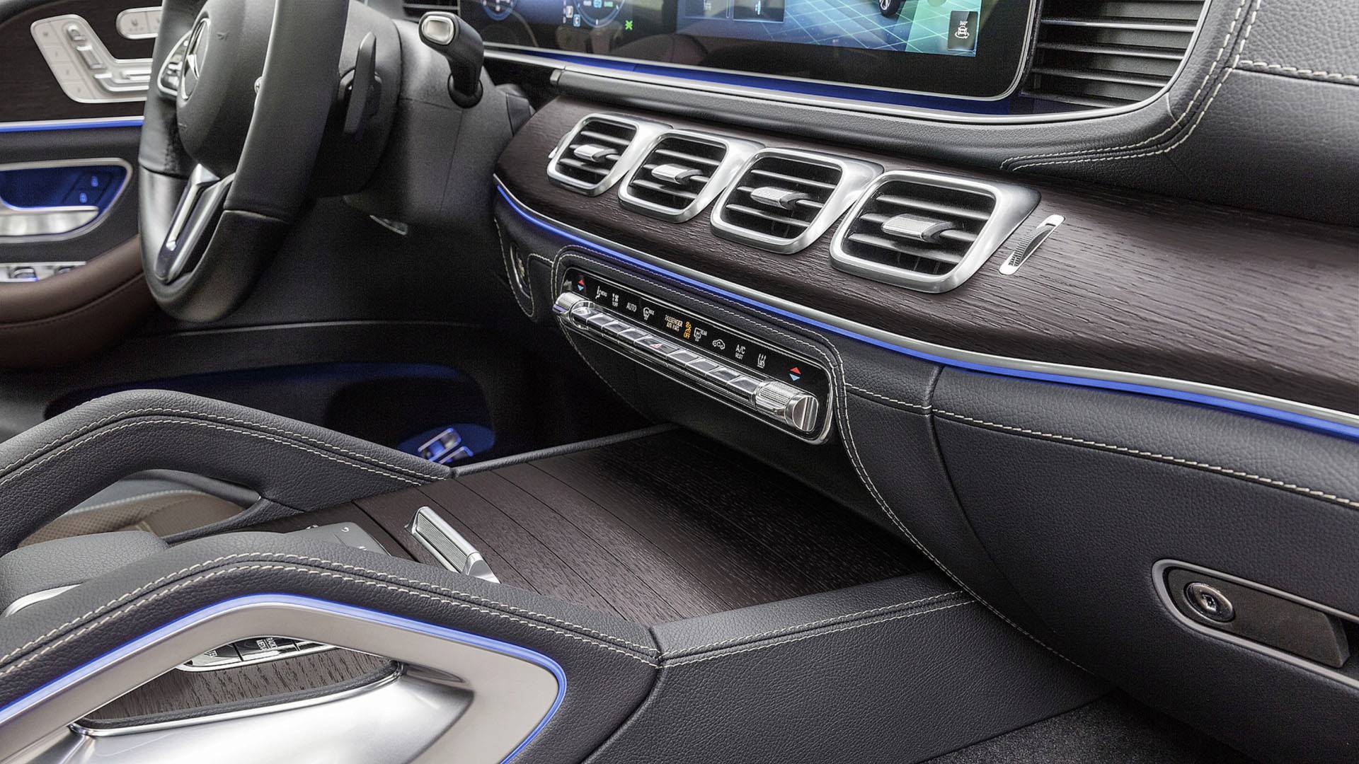 هرآنچه در مورد مرسدس GLE 2019 نمیدانید هرآنچه در مورد مرسدس GLE 2019 نمیدانید