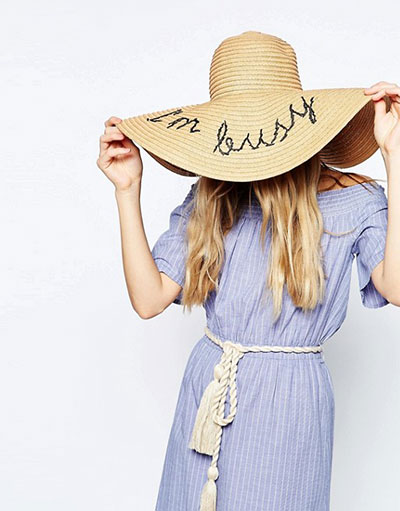 بهترین اکسسوریهای تابستانی زنانه (+عکس) بهترین اکسسوریهای تابستانی زنانه (+عکس)