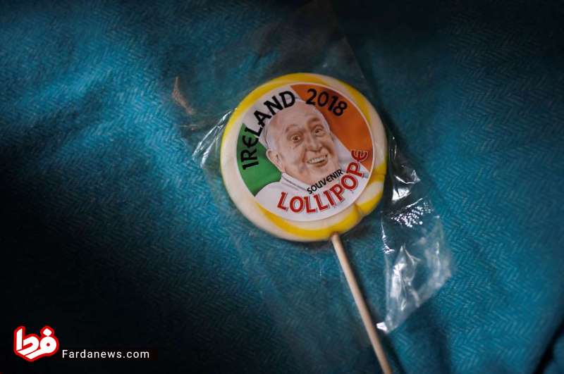 آب نبات چوبی با طرح مذهبی عجیب (عکس)