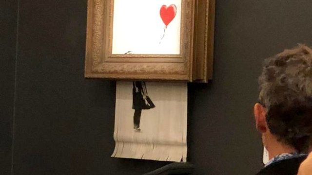 نقاشی میلیون دلاری بعد از فروش پودر شد! نقاشی میلیون دلاری بعد از فروش پودر شد!