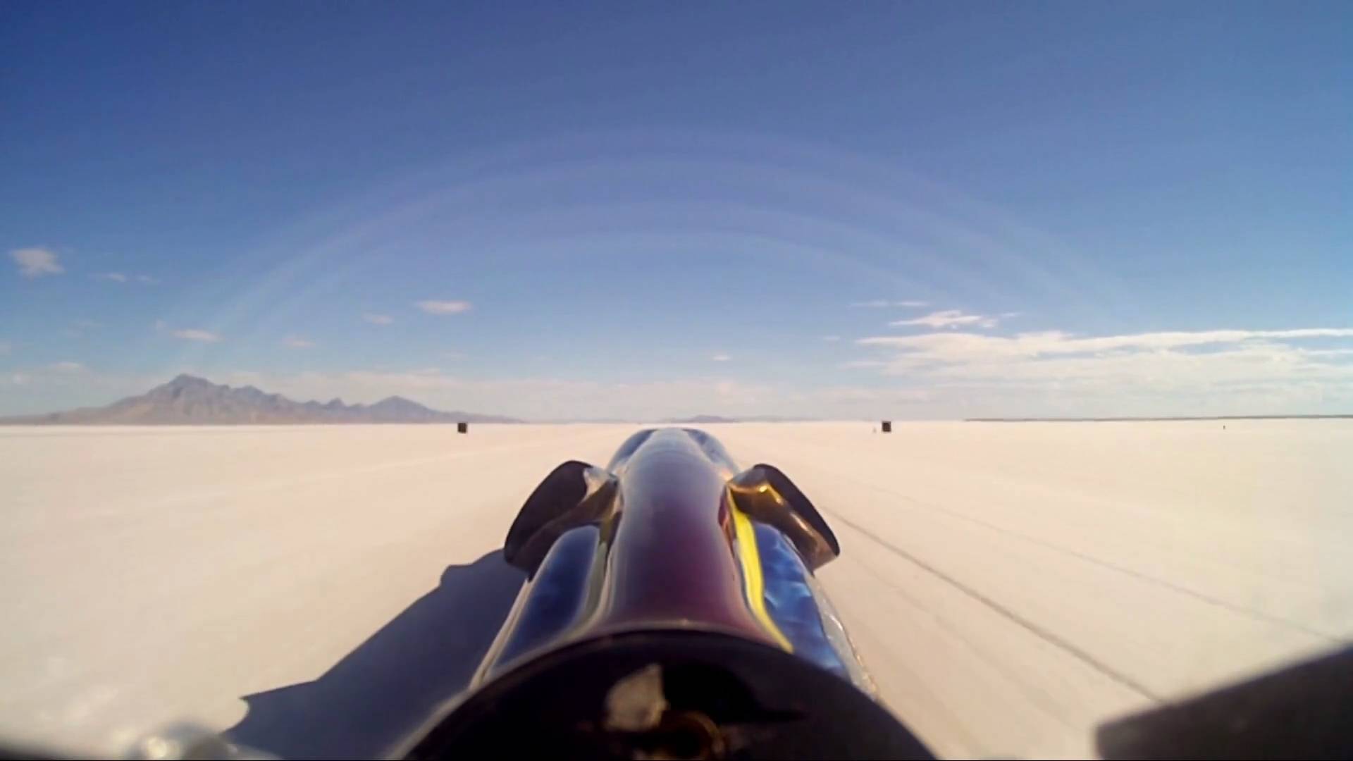 سریعترین خودروی چرخدار زمین/ سرعت 804 کیلومتر بر ساعت سریعترین خودروی چرخدار زمین/ سرعت 804 کیلومتر بر ساعت