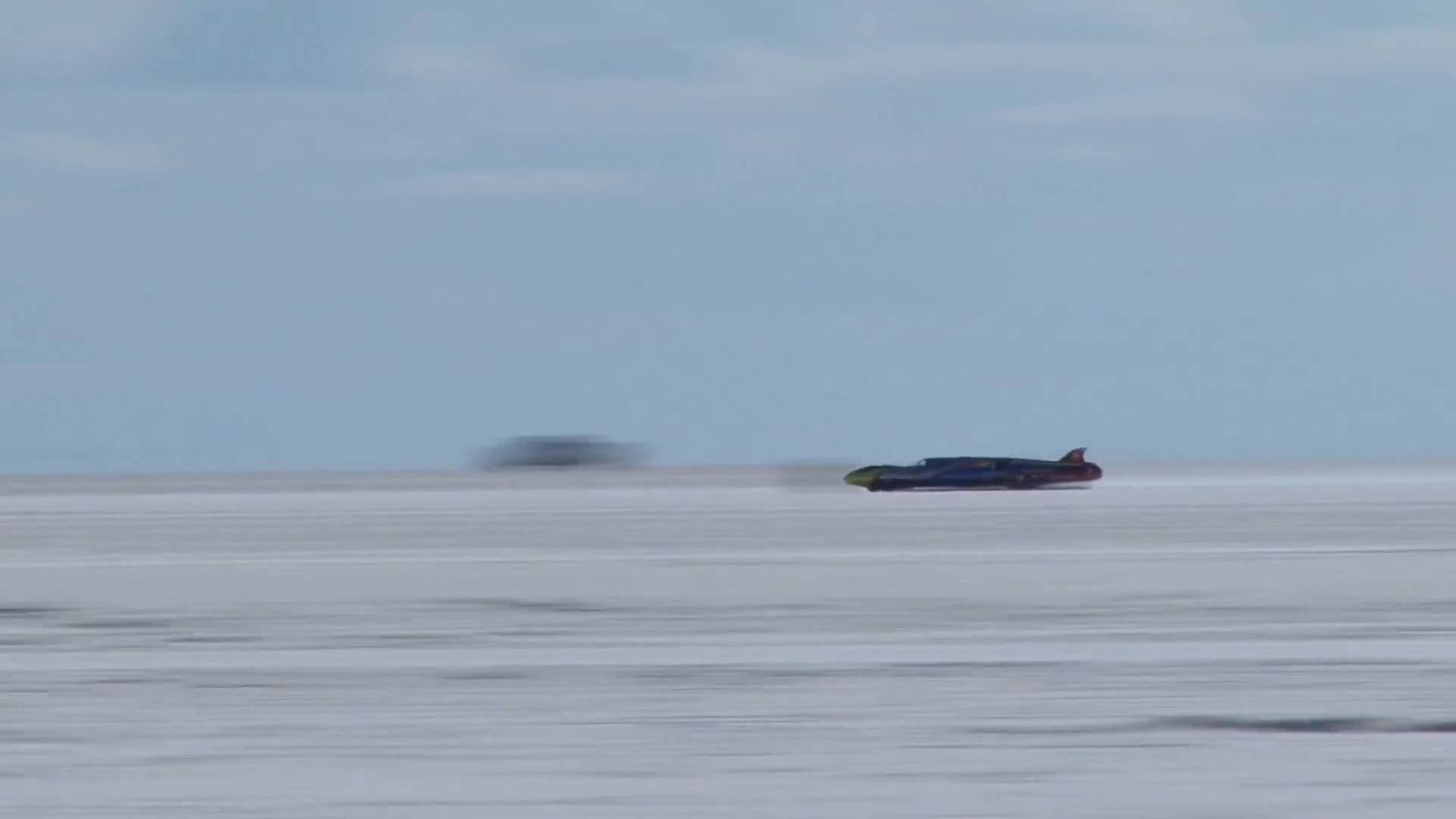 سریعترین خودروی چرخدار زمین/ سرعت 804 کیلومتر بر ساعت سریعترین خودروی چرخدار زمین/ سرعت 804 کیلومتر بر ساعت