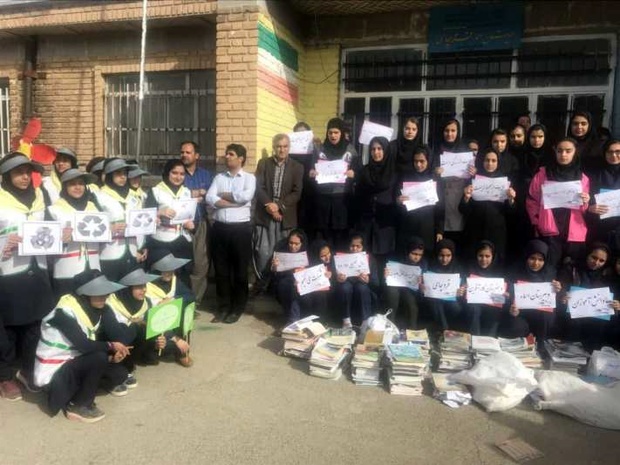 فرهنگسازی معلم دهگلانی برای تولید ثروت از زباله (+عکس)