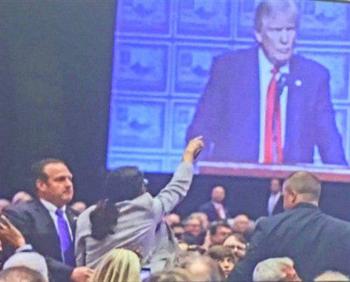 دو زن مسلمان که کابوس ترامپ هستند دو زن مسلمان که کابوس ترامپ هستند