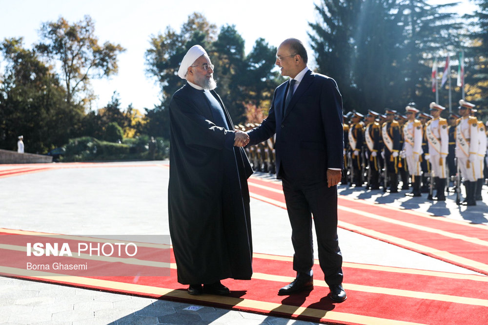 استقبال رسمی روحانی از رئیس جمهور عراق (+عکس) استقبال رسمی روحانی از رئیس جمهور عراق (+عکس)