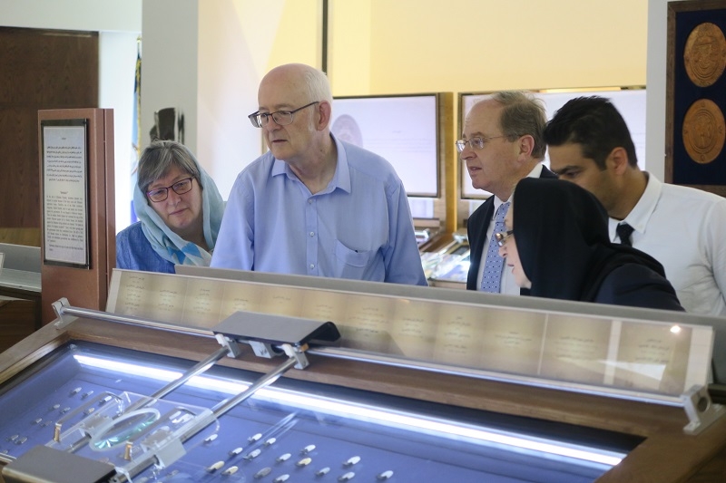بازدید سفیر نیوزیلند در ایران از موزه بانک سپه (+عکس)