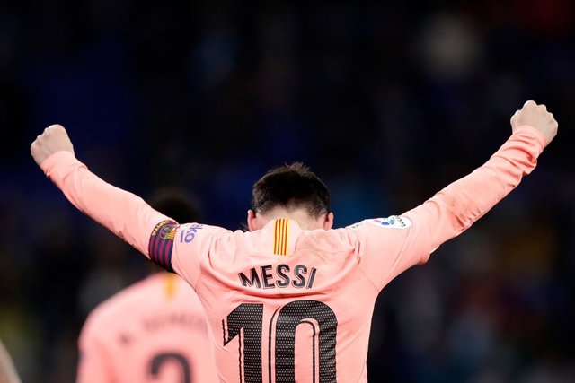 پیروزی 4 بر صفر بارسلونا مقابل اسپانیول پیروزی 4 بر صفر بارسلونا مقابل اسپانیول