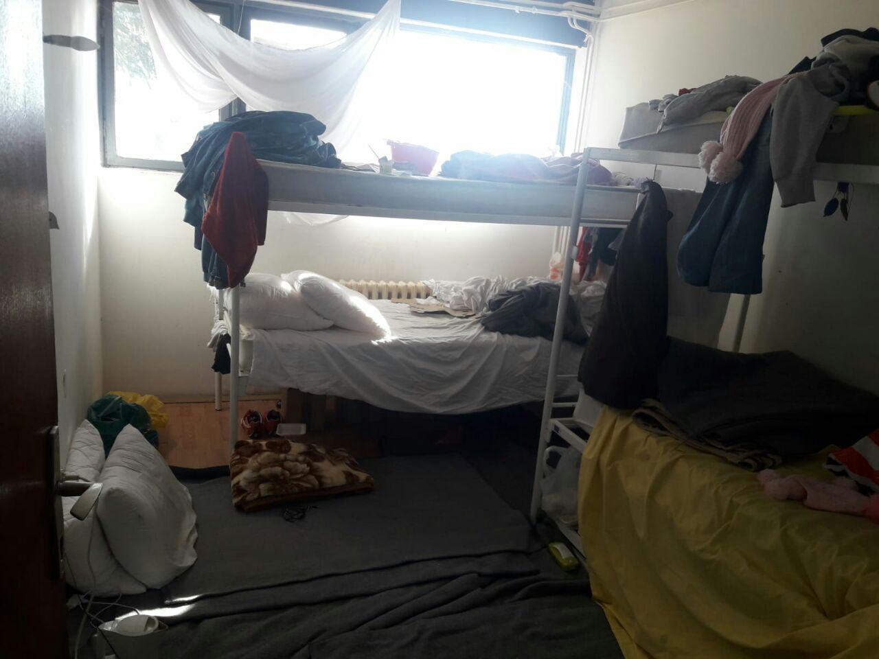 کمپ هایی که استاندارد زندگی انسان را ندارند