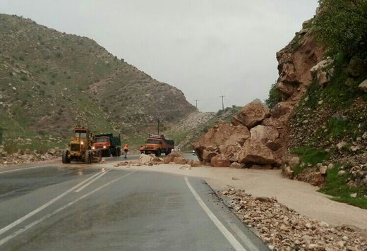 رئیس سازمان راهداری: محورهای اصلی لرستان امروز باز می‌شود