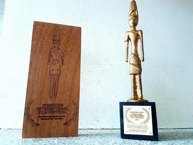 جایزه مجسمه طلایی شهر «برادران لومیر» به فیلم ستار چمنیگل جایزه مجسمه طلایی شهر «برادران لومیر» به فیلم ستار چمنیگل