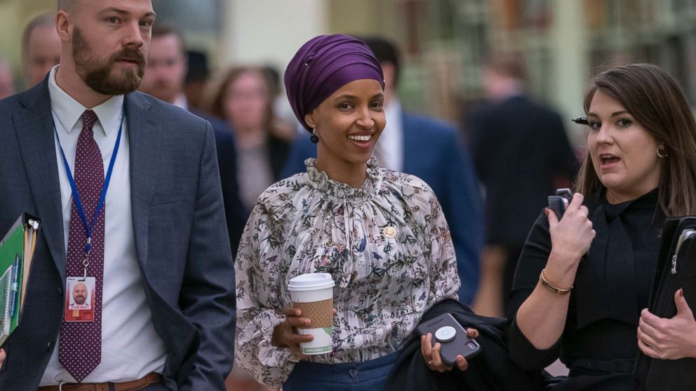 سرشاخ شدن ترامپ با نماینده مسلمان کنگره آمریکا