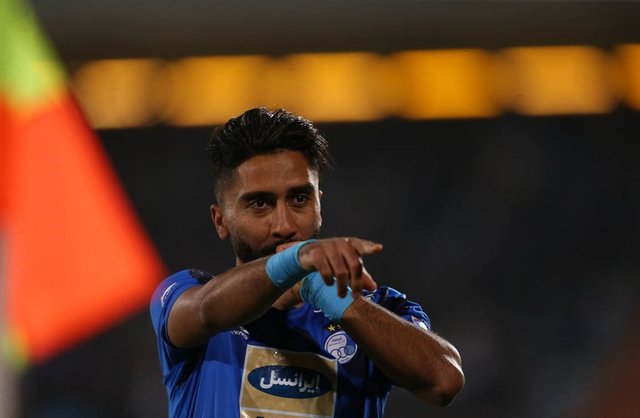 بازیکن استقلال (فرشید باقری) بخشیده شد