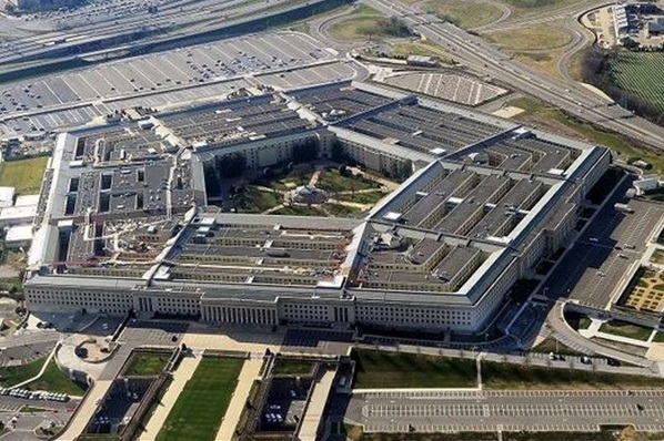 لاریجانی: پنتاگون و وابستگان آنها از این پس تروریست محسوب می‌شوند