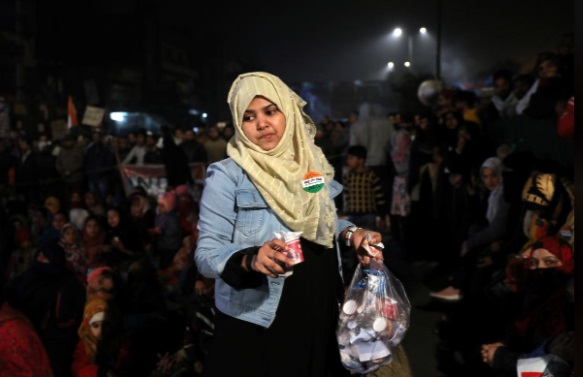 زندگی خیابانی معترضان هندی