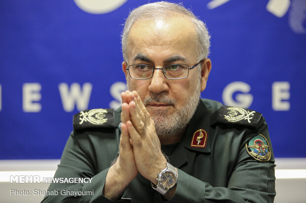 ناجا: فعلا برنامه‌ای برای سربازی بانوان نداریم