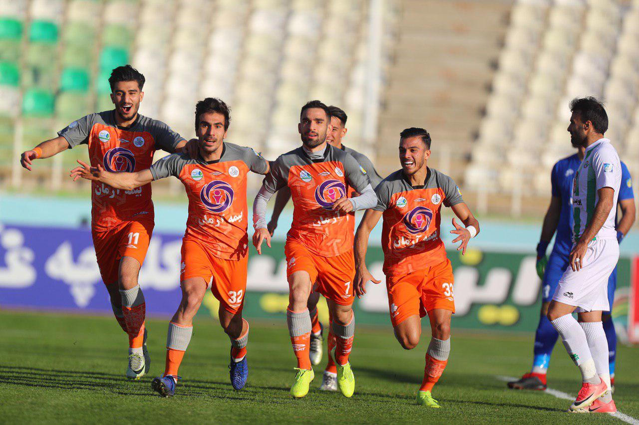 بررسی عملکرد تیمهای لیگ برتر در پایان نیمفصل (3) سایپا