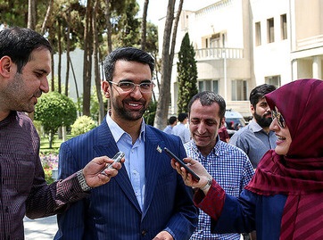 آذری‌جهرمی: «ظفر» قبل از دهه فجر به فضا پرتاب می‌شود