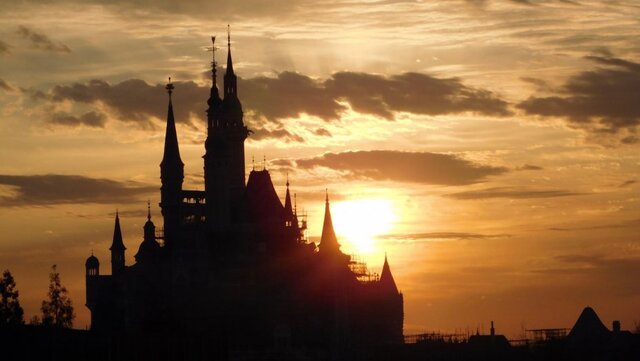 ۷۰ هزار سالن سینما در چین تعطیل شد دیزنی شانگهای