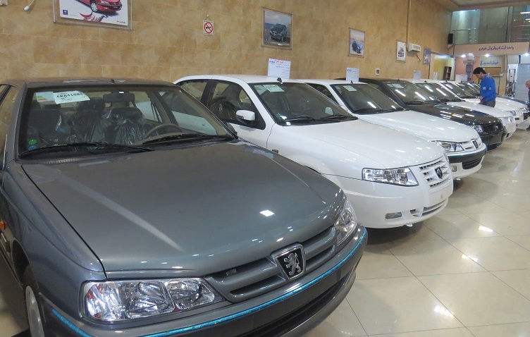 فروش فوری و اقساطی 2 محصول ایران خودرو  در پنج شنبه 10 بهمن 98 (+جدول و جزئیات)