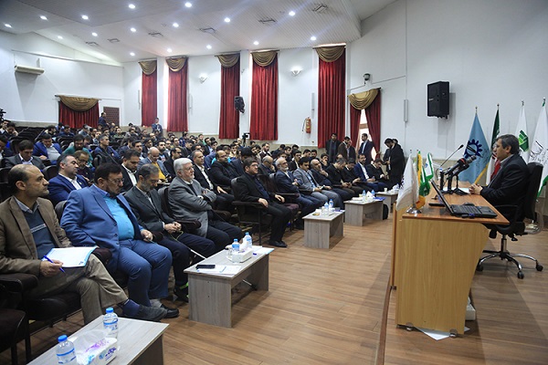 مدیرعامل بانک پاسارگاد: بانکها به بهترین شکل منافع ذینفعان خود را تأمین کنند مدیرعامل بانک پاسارگاد: بانکها به بهترین شکل منافع ذینفعان خود را تأمین کنند