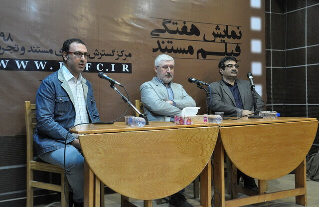 نقد «تخت سلیمان» و گله از بودجههای ناکافی سینمای مستند نقد «تخت سلیمان» و گله از بودجههای ناکافی سینمای مستند