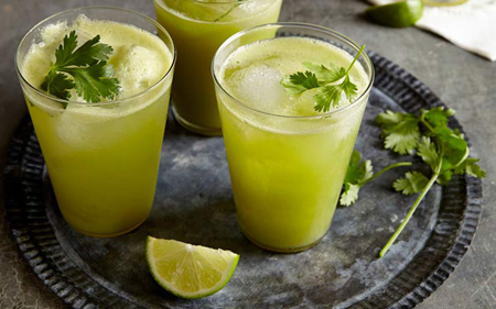 طرز تهیه 2 نوشیدنی چربی سوز طرز تهیه 2 نوشیدنی چربی سوز