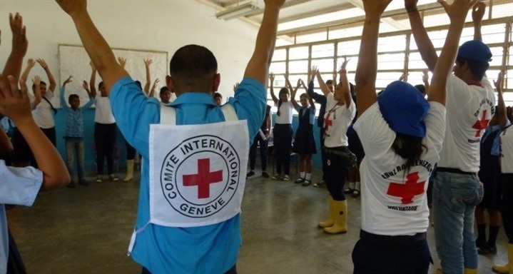 بشردوستی همیشه و همه جا بشردوستی همیشه و همه جا