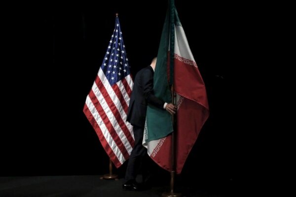 کاخ‌سفید: آمریکا معافیت تحریمی ایران را تمدید نمی‌‎کند