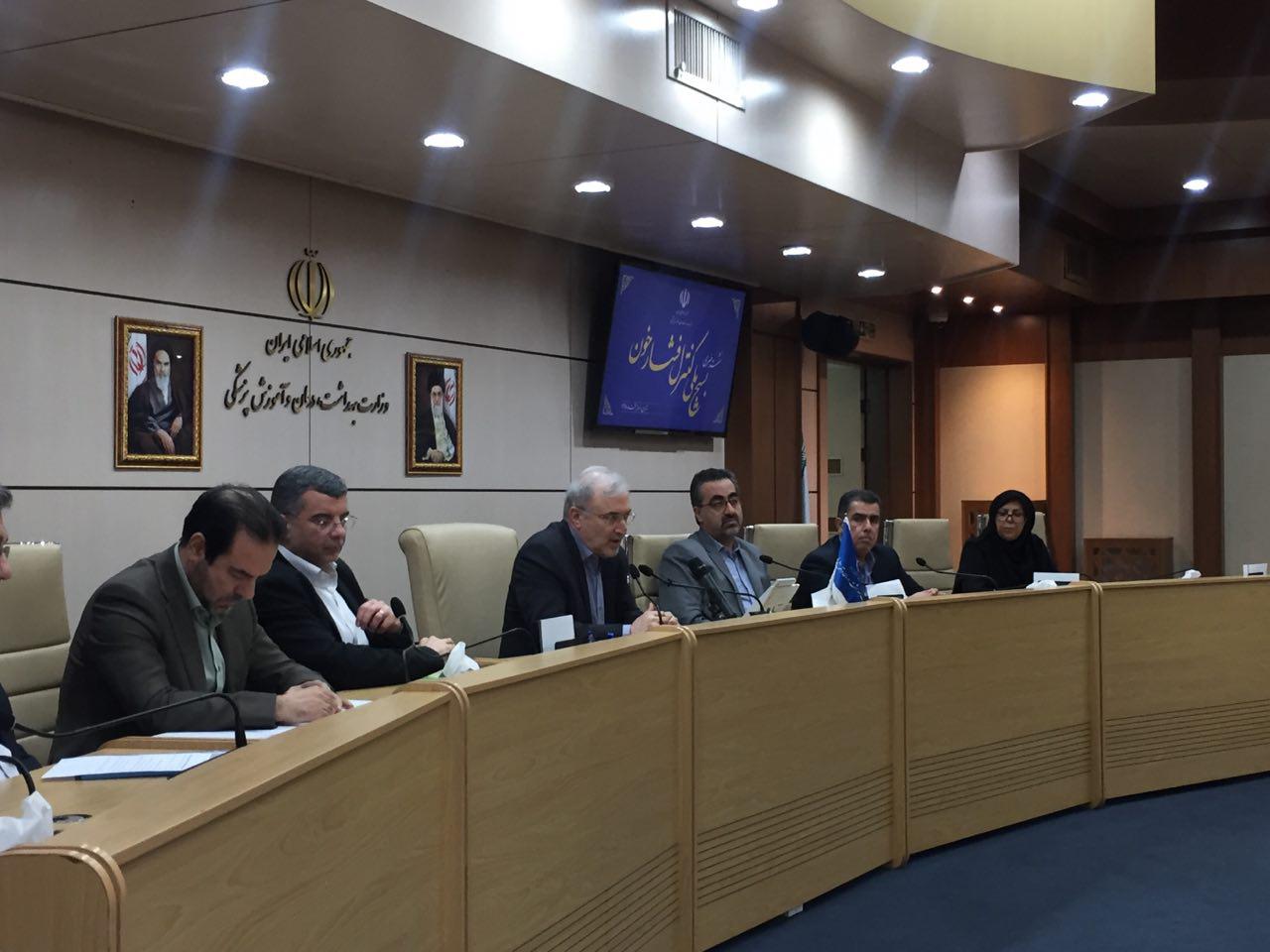 ابتلای 15 میلیون ایرانی به فشار خون بالا| آغازطرح ملی کنترل فشار خون| افراد بالای 30 سال مراجعه کنند طرح ملی کنترل فشار خون