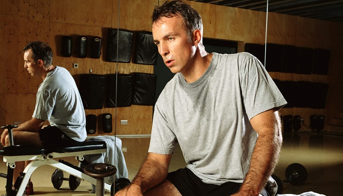 5 نشانه هشدار دهنده ورزش بیش از حد 5 نشانه هشدار دهنده ورزش بیش از حد