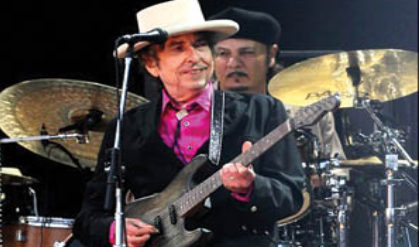 12 هزار پوند برای چند تار مو! (+عکس) 12 هزار پوند برای چند تار مو! (+عکس)