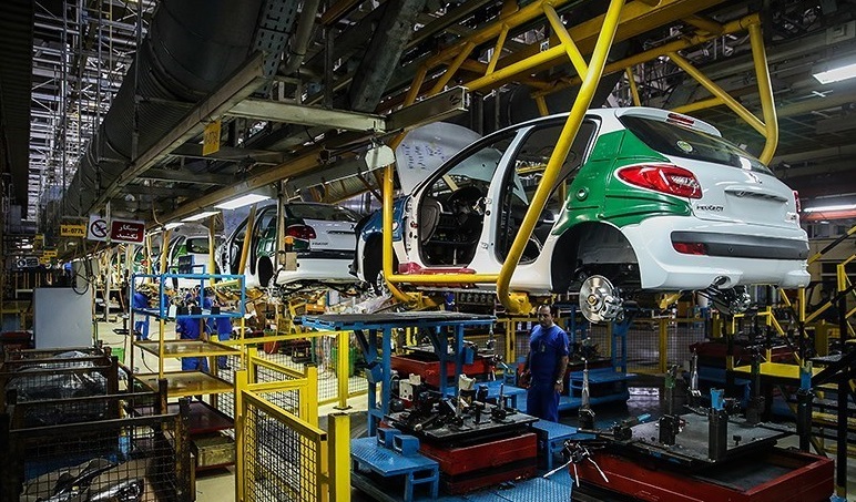 ایران خودرو: روزانه 1500 دستگاه خودرو تحويل می دهیم ایران خودرو: روزانه 1500 دستگاه خودرو تحويل می دهیم